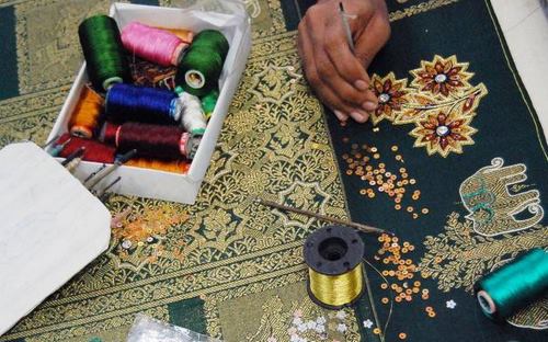 Jardosi Embroidery Jardosi Embroidery